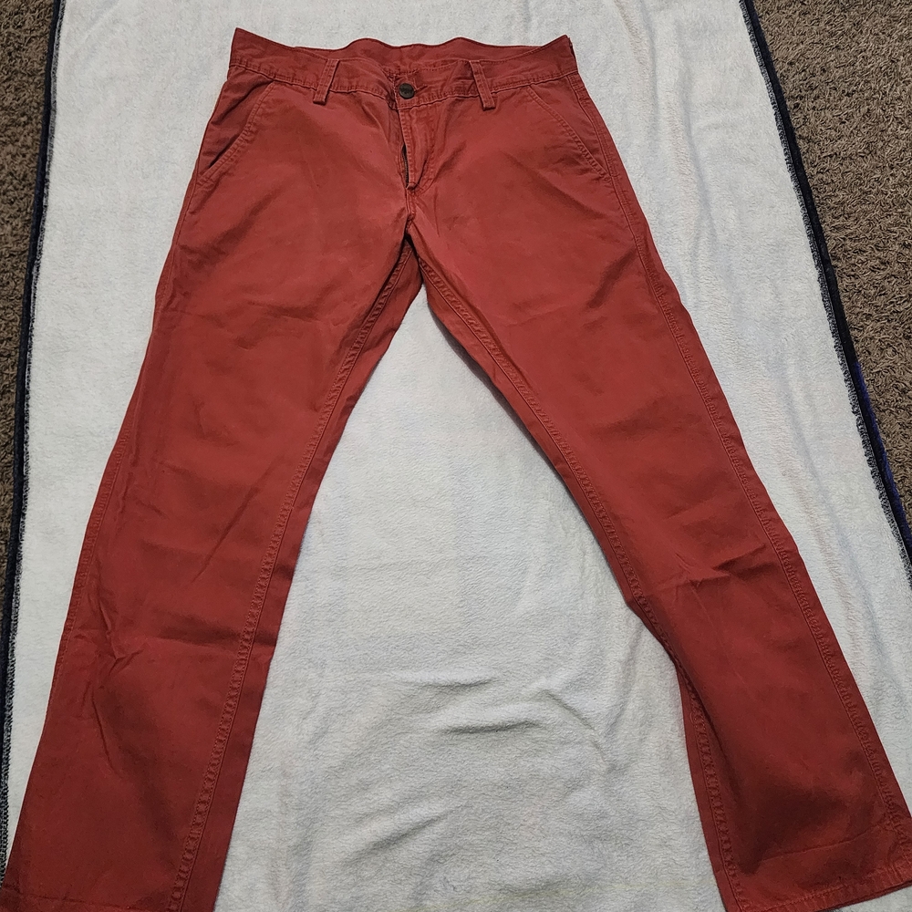 Levi's Men's Deep Red Chinos